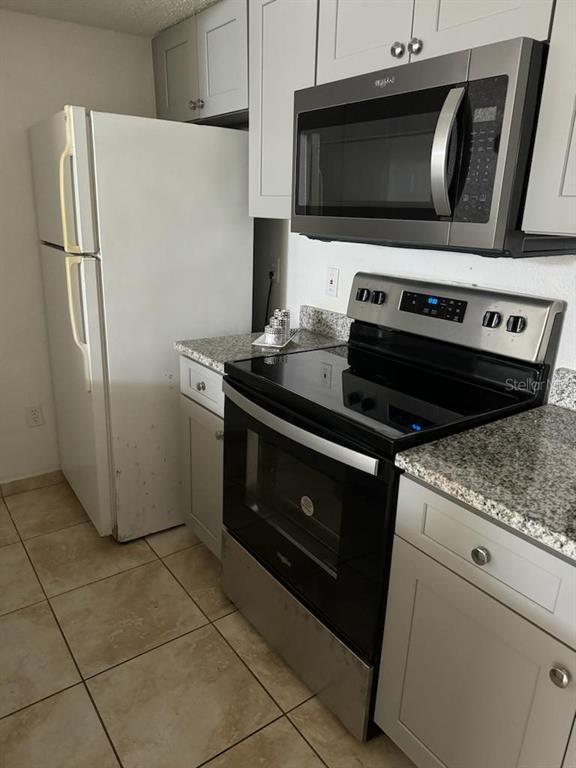 Building Photo - 2209 Antigua Pl
