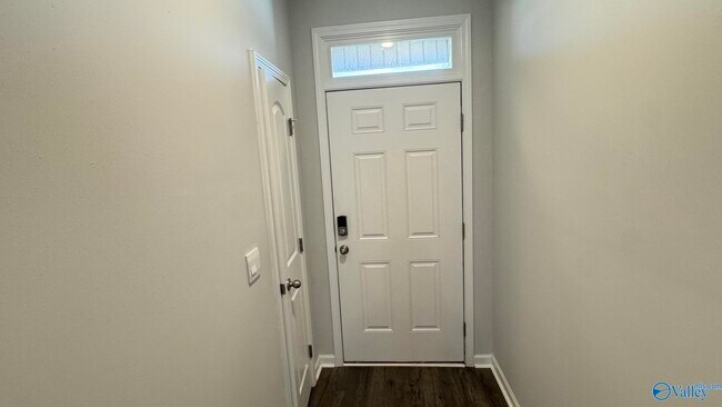 Building Photo - 114 Canonbury Dr