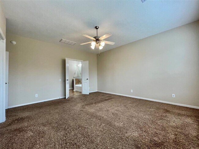 Building Photo - 107 Long Meadow Ct