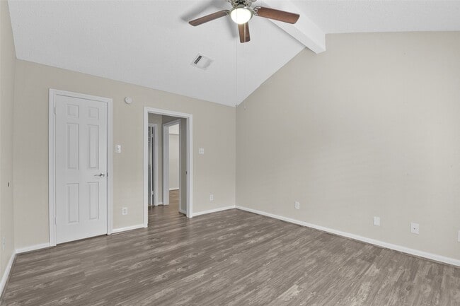 Building Photo - 1311 Antoine Dr