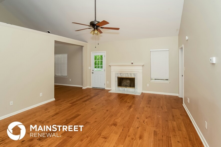 Building Photo - 507 Baronne St