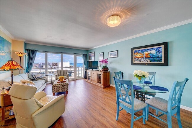 Building Photo - 111 N Pompano Beach Blvd