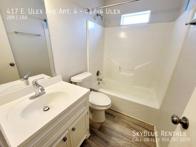 Building Photo - 417 E Ulex Ave