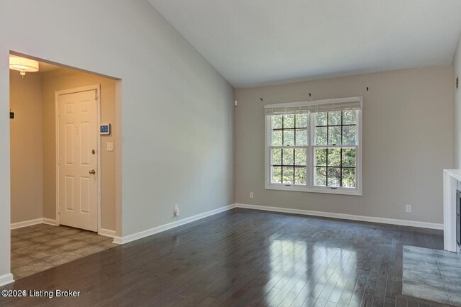 Building Photo - 10402 Timberwood Cir