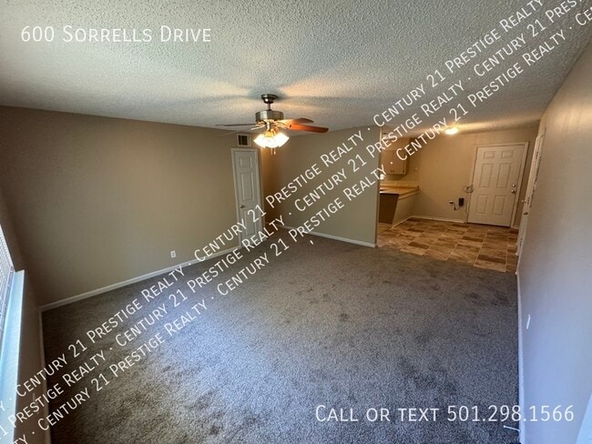 Building Photo - 600 Sorrells Dr