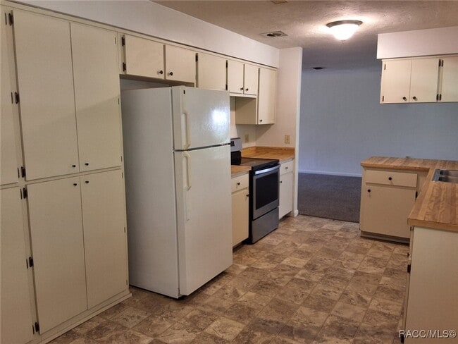 Building Photo - 1288 W Buttonbush Dr