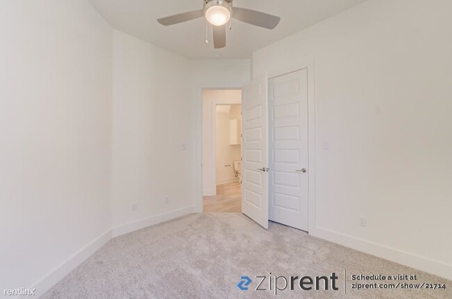 Building Photo - 3 br, 3 bath Condo - 436 Cartwheel Bend, L...