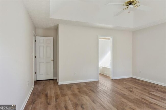 Building Photo - 2295 Winthrope Way Dr