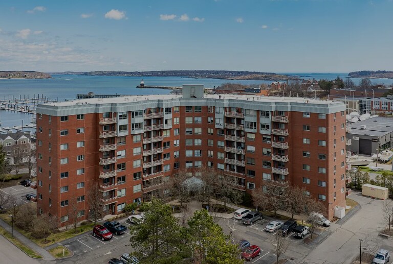 Building Photo - 148 Breakwater Dr