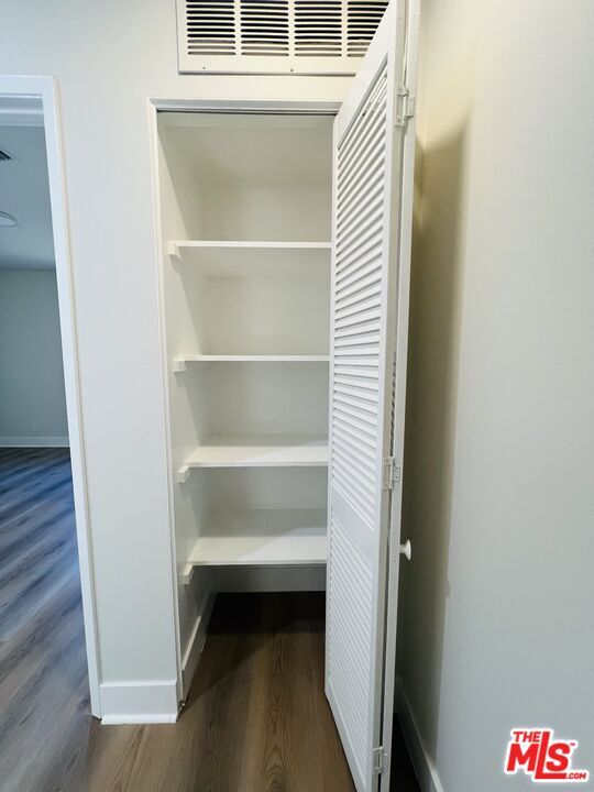 Building Photo - 11738 Mayfield Ave