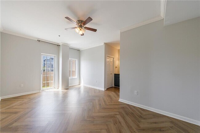 Building Photo - 2161 Peachtree Rd NE