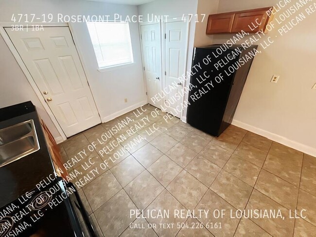 Building Photo - 4717 Rosemont Pl