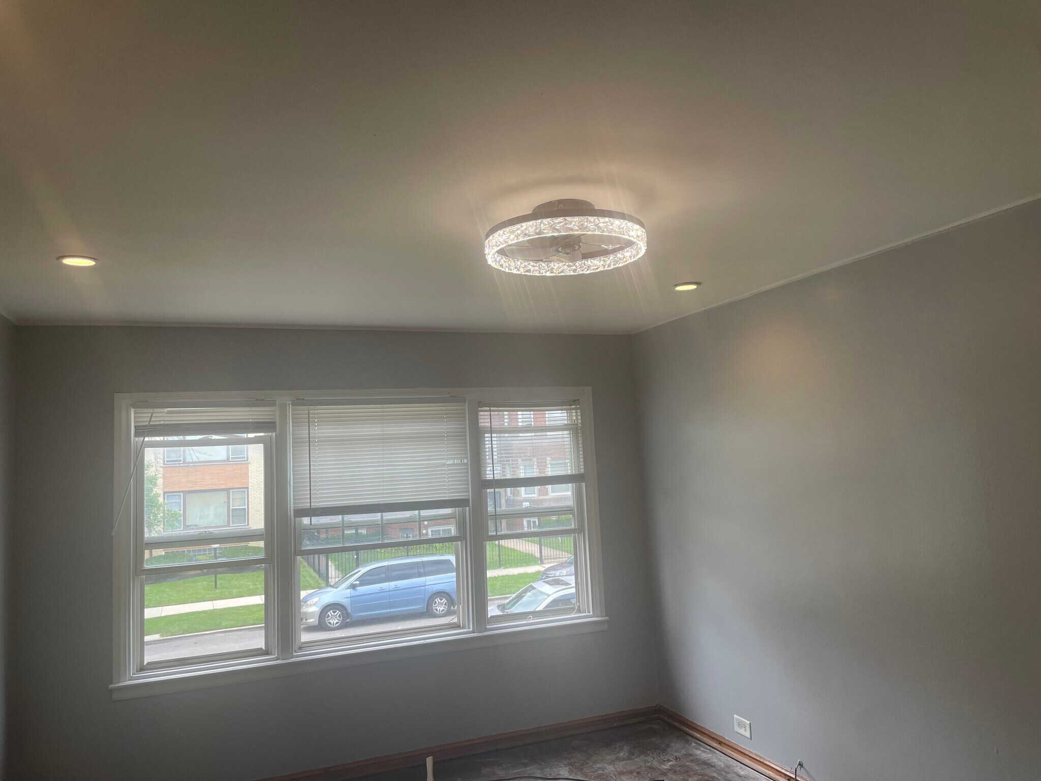 Building Photo - 7321 S Artesian Ave