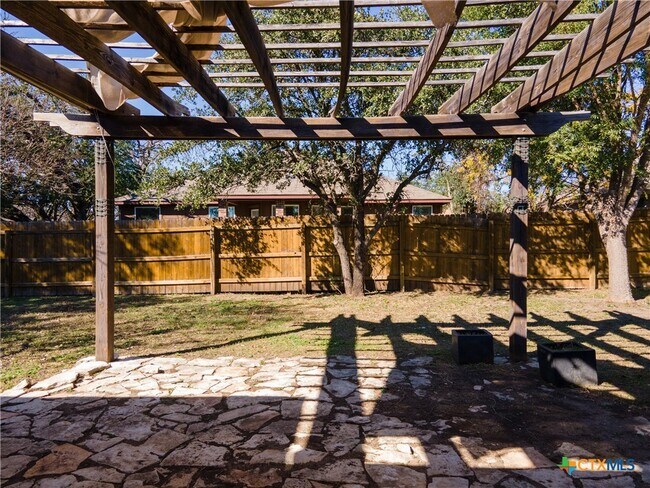 Building Photo - 707 Brooklyn Kay Dr