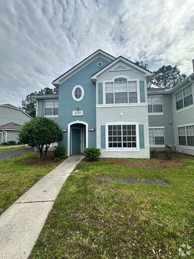 Building Photo - Cobblestone at Eagle Harbor Gem, Time to T...