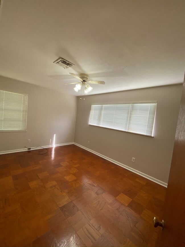 Building Photo - Updated 3 bedroom Bossier City, LA home for lease