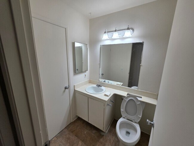 Building Photo - 11590 Garnet Way