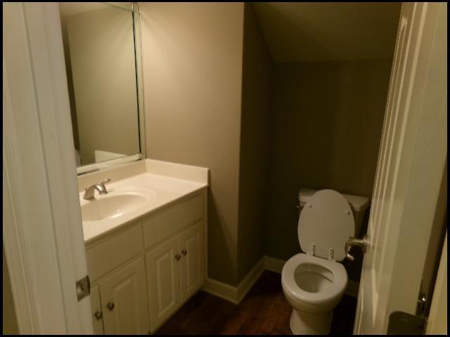 Building Photo - 7 Epernay Cir