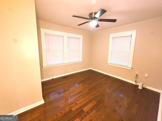 Building Photo - 1961 Browns Mill Rd SE