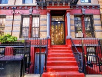 Building Photo - 620 East 11th Street
