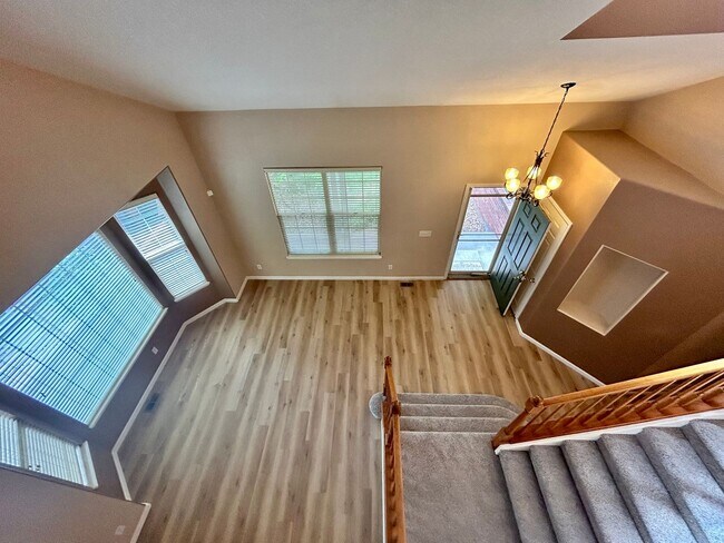 Building Photo - Spacious 3Bd Home in the Broadlands
