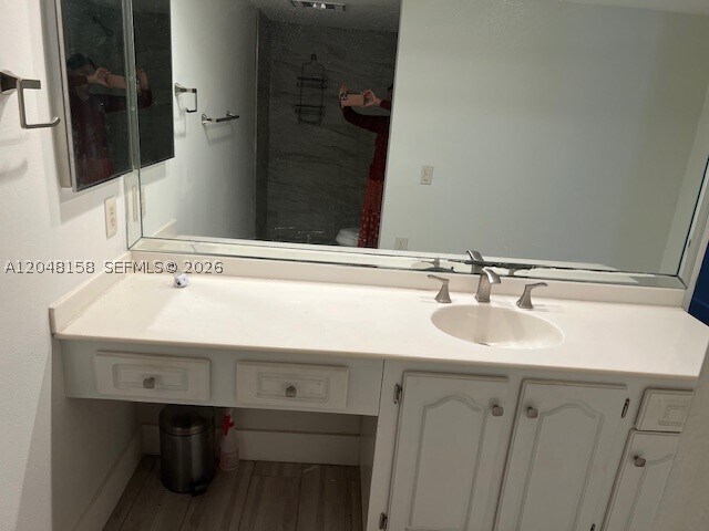 Building Photo - 1207 Bahama Bend