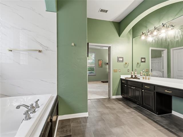 Building Photo - 2948 Clearfork Trail