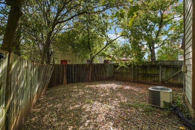 Building Photo - 9203 Kempler Dr