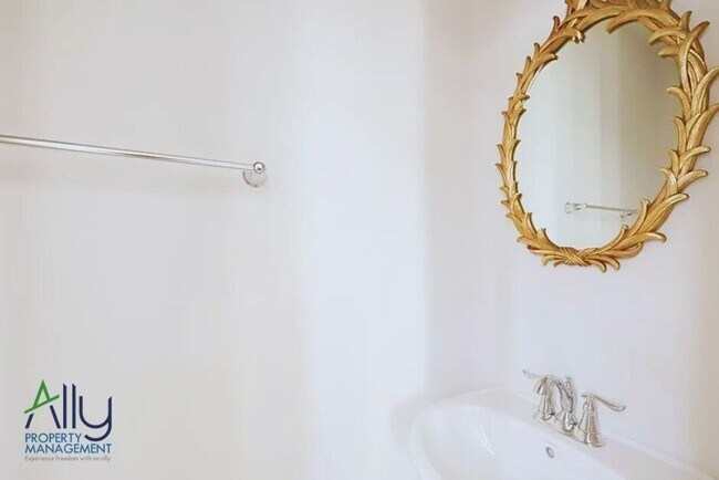 Building Photo - 2424 Pocoson Wood Ct