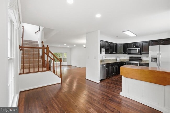 Building Photo - 12327 Sour Cherry Way