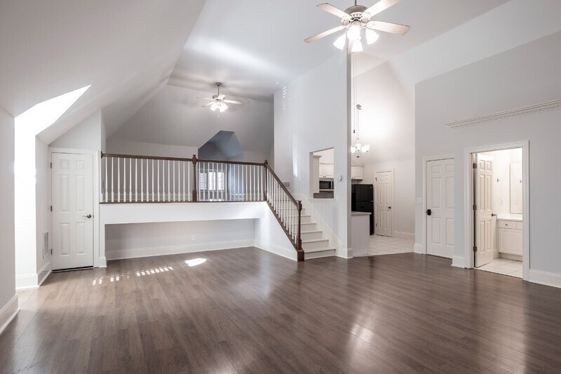 Building Photo - 2801 Spreading Oaks Dr NW