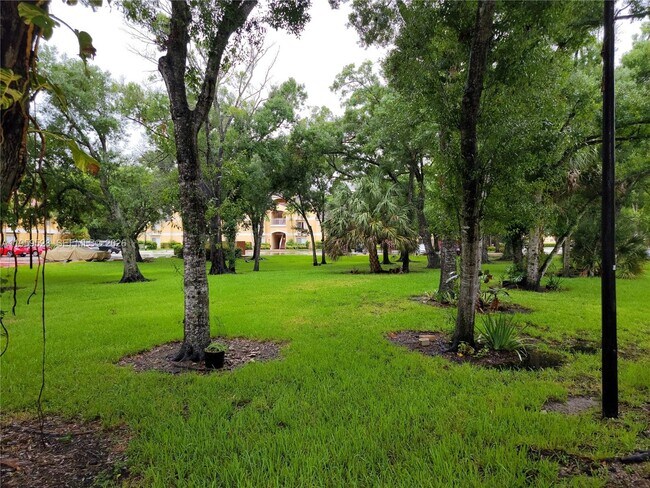 Building Photo - 2420 NW 33rd St