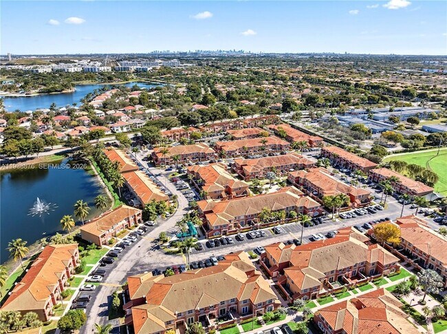 Building Photo - 6141 NW 115th Pl