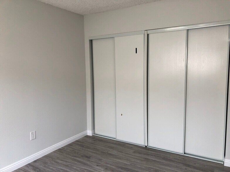 Building Photo - 2508 Highland Ave