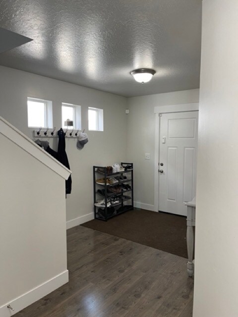 Building Photo - 3948 W 1700 N