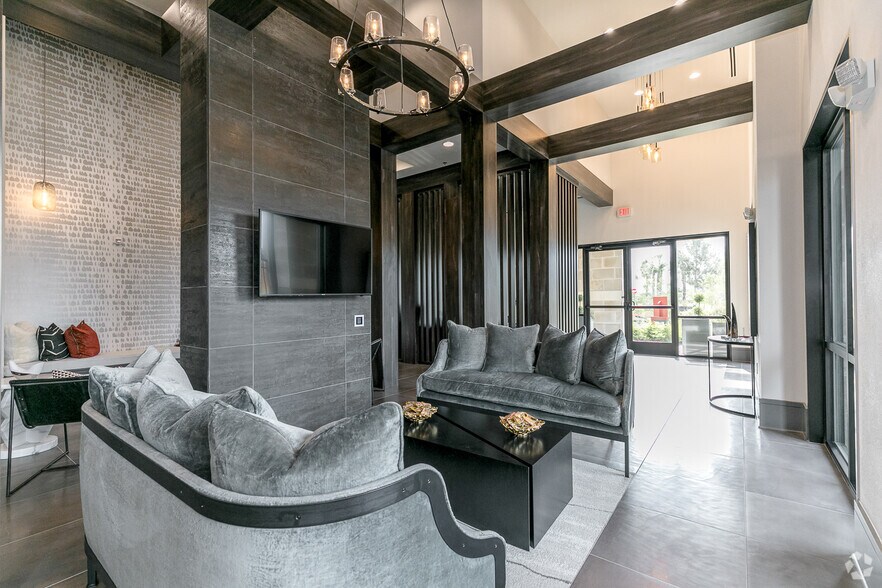 Off Campus Apartments For Rent Near Johnson County Community College In Overland Park Ks Apartment Finder