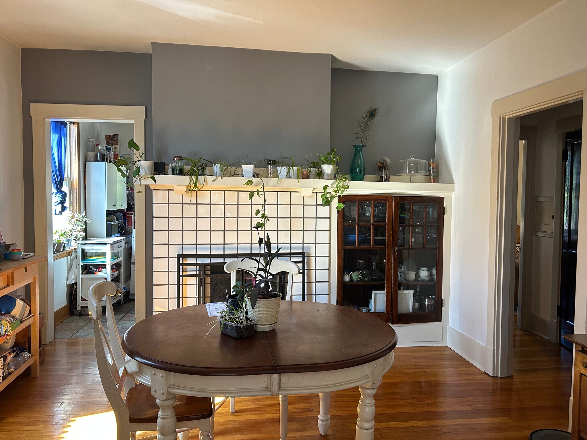 Dining Room - 376 S Evaline St