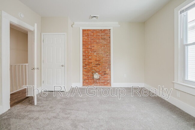 Building Photo - 1147 Farmer St