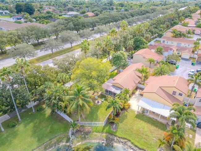 Building Photo - 1334 NW 125th Terrace