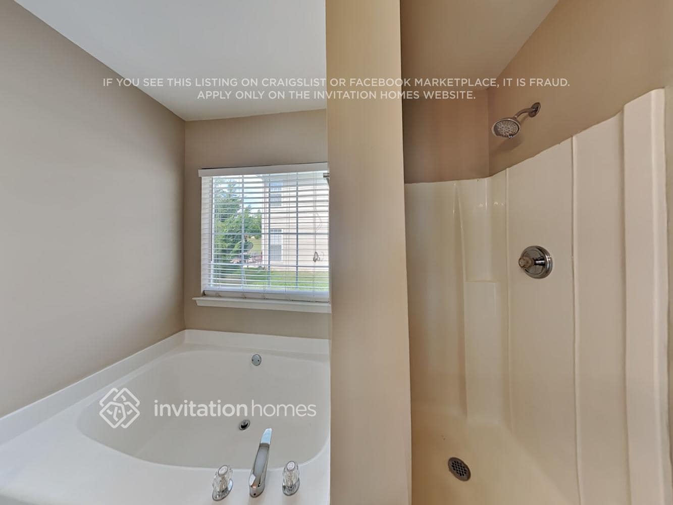 Building Photo - 239 Kings Cove