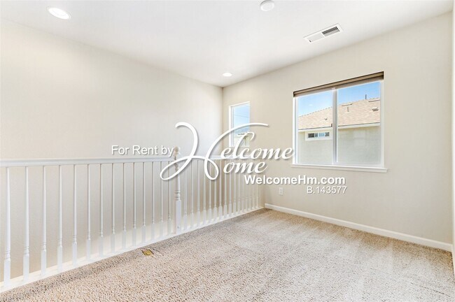 Building Photo - Beautiful Capital Village Home