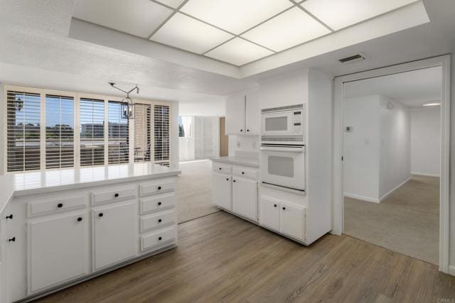 Building Photo - 2420 Torrey Pines Rd