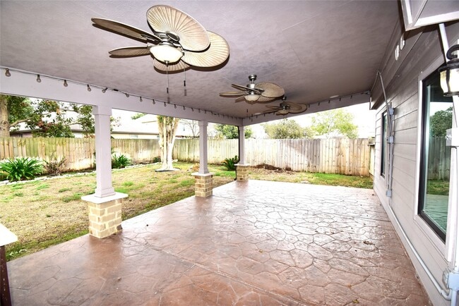 Building Photo - 21022 Creek Edge Ct