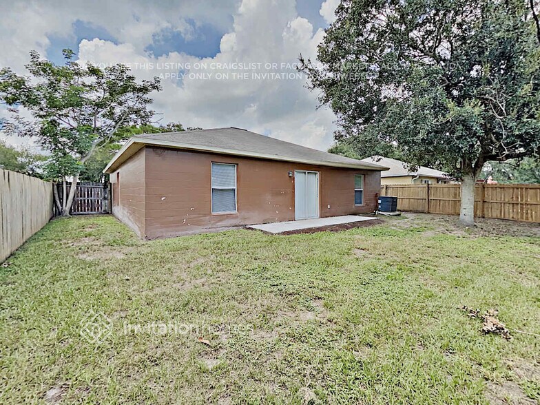 Building Photo - 4403 Gamwell Dr