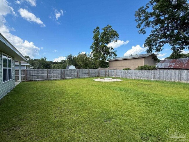 Building Photo - 2308 Kirkwood Dr