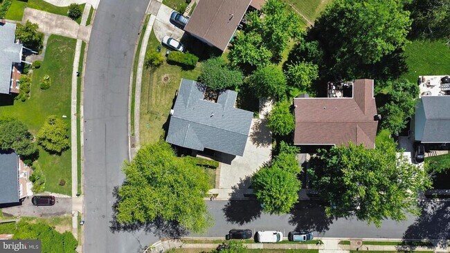 Building Photo - 13501 Kelmont Ct