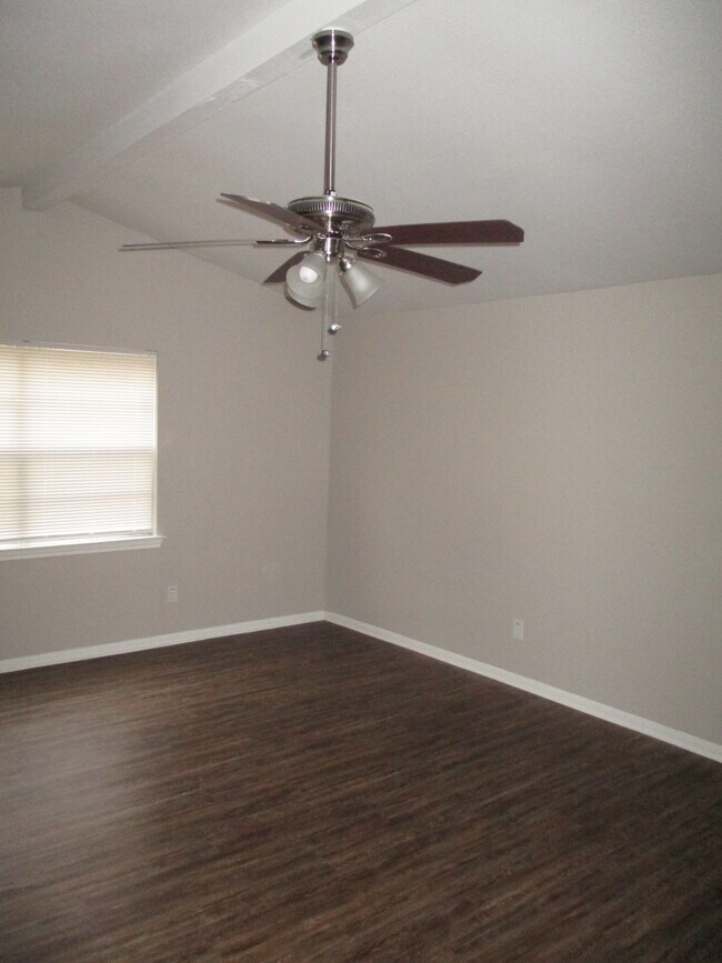 Building Photo - 3423 Abinger Ln