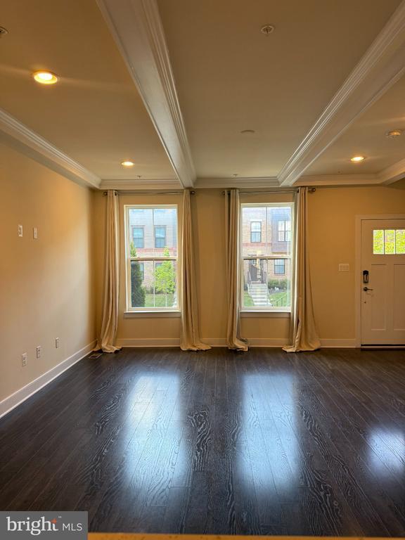 Building Photo - 189 Green Poplar Loop