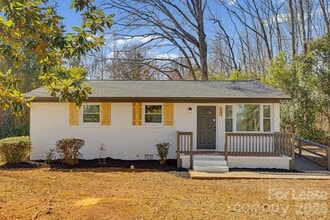 Building Photo - 357 Barnes St