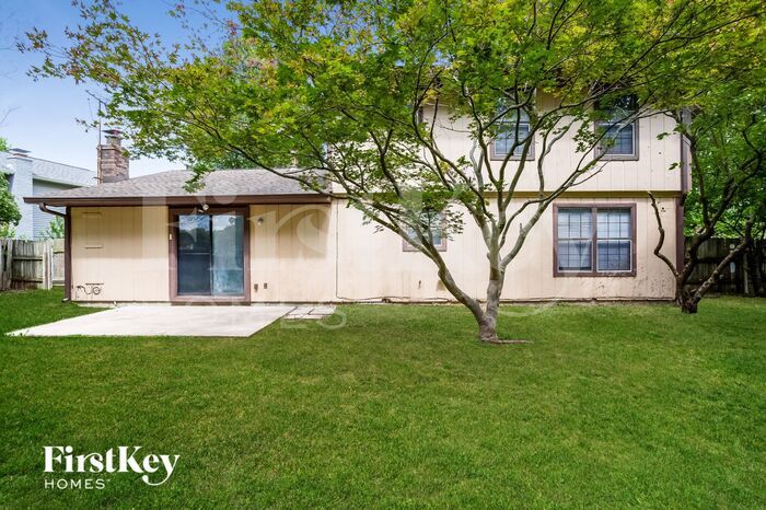 Building Photo - 522 Nelson Dr